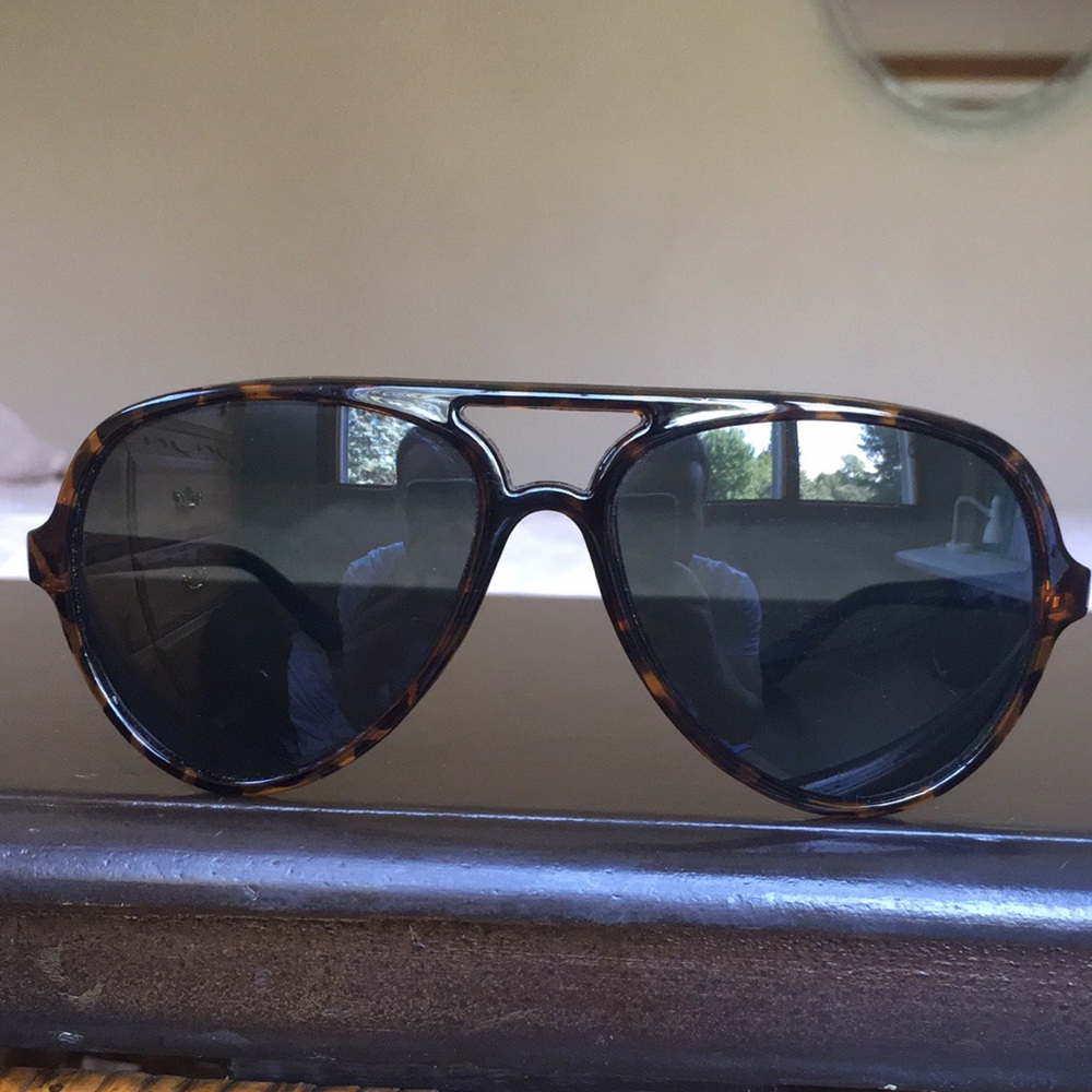 American Eagle Outfitters Aviator Sunglasses